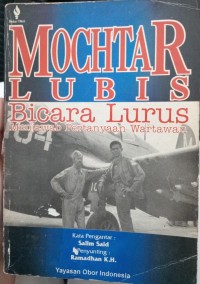 Image of Bicara lurus menjawab pertanyaan wartawan